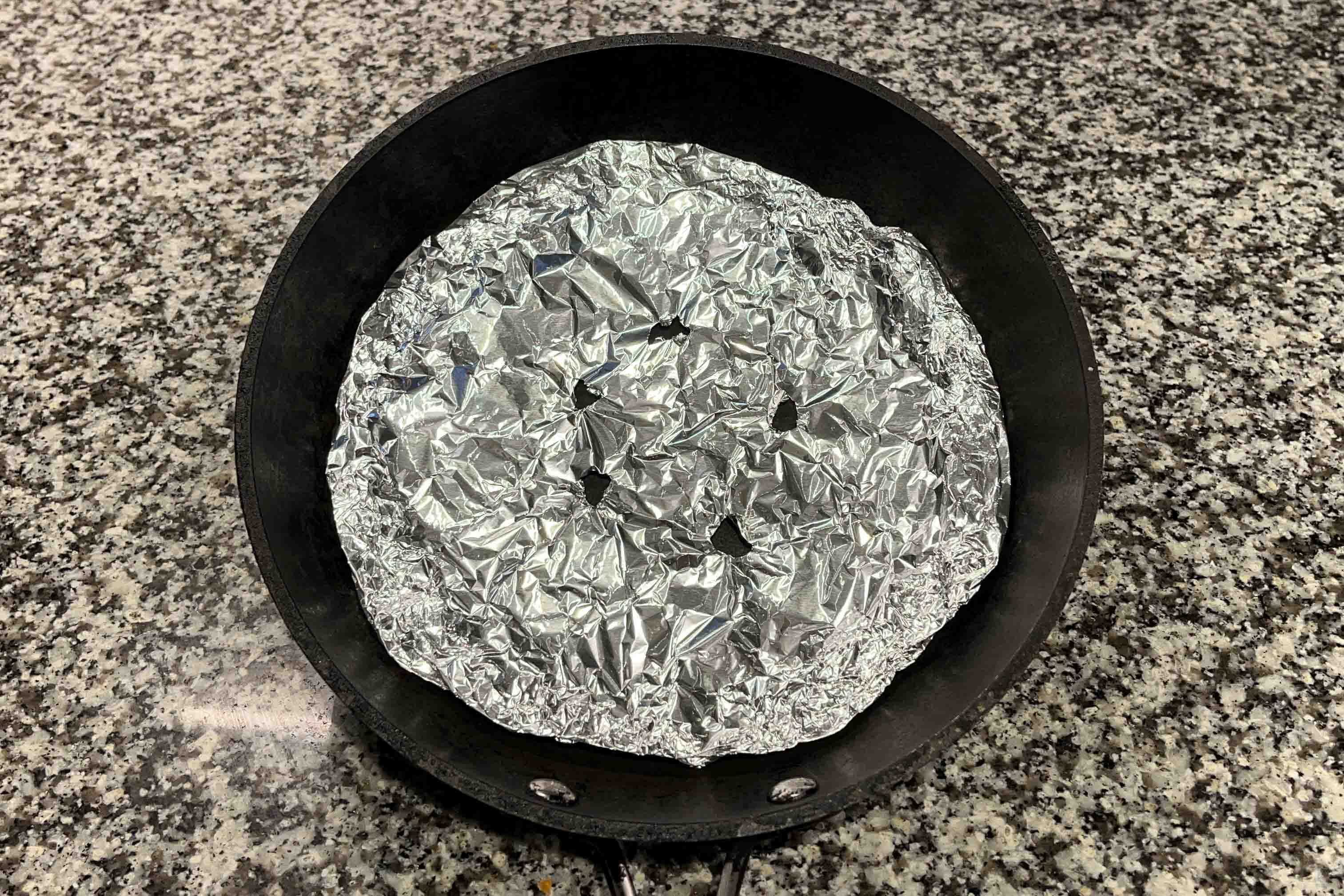 Step eight for how to make Otoshibuta.