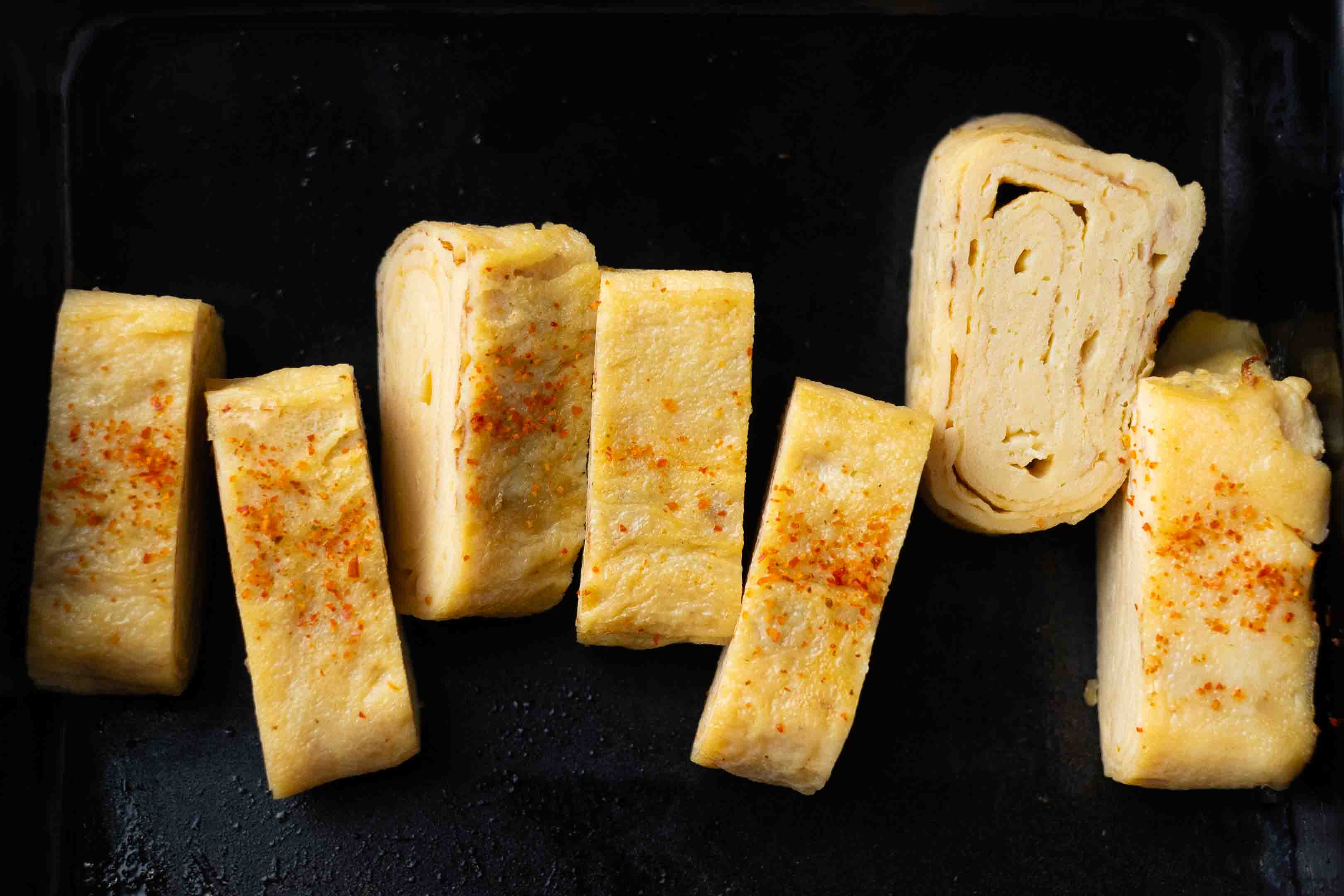 Tamagoyaki (Japanese Rolled Omelette)